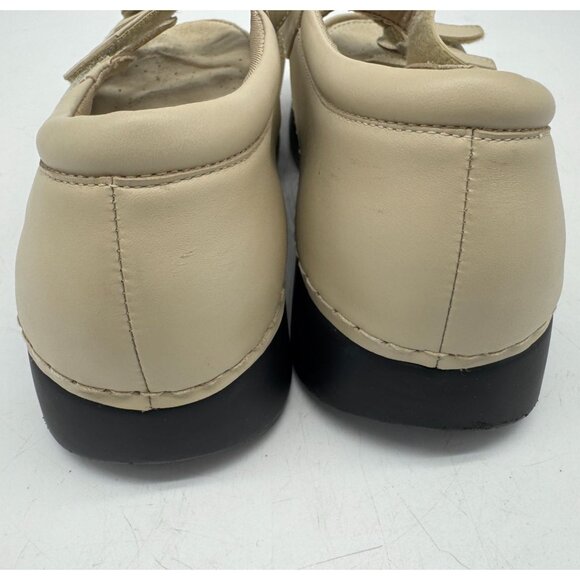 Propet Womens Breezy Walker Sandals Size 11 Extra Wide Beige Leather Casual - Picture 4 of 9